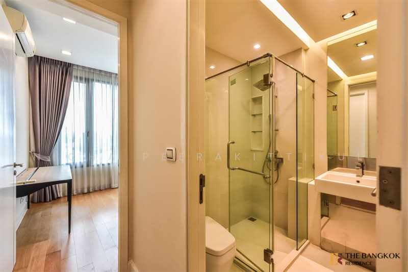 Equinox Phahol Vibha, Bangkok, 345 Paholyothin Road, Jom Phon, Chatuchak, Bangkok, 2 Bedrooms, 63 sqm, Condo For Rent, by Nicha Peerakittikul, 500484169 - DDproperty.com