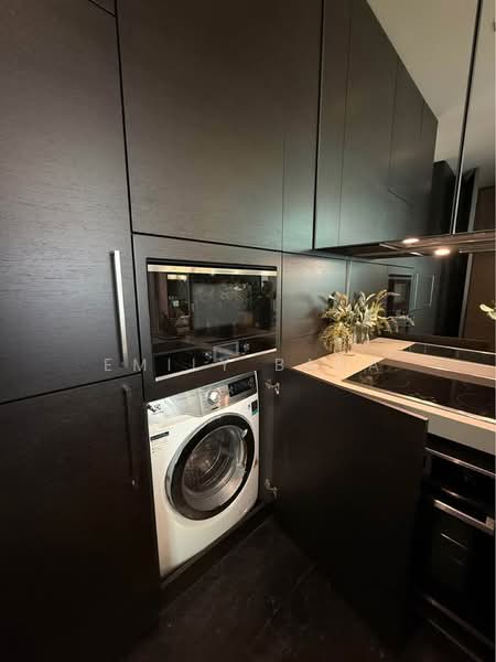 28 Chidlom, Bangkok, 28 Chit Lom Alley, Lumphini, Pathum Wan, Bangkok, 2 Bedrooms, 75 sqm, Condo For Rent, by Emily Bada, 500484170 - DDproperty.com