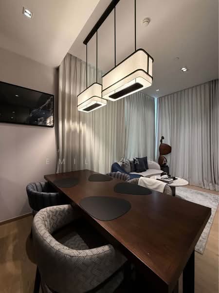 28 Chidlom, Bangkok, 28 Chit Lom Alley, Lumphini, Pathum Wan, Bangkok, 2 Bedrooms, 75 sqm, Condo For Sale, by Emily Bada, 500484172 - DDproperty.com