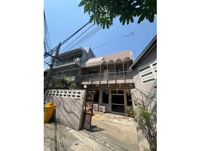 ขาย - ทาวน์เฮาส์ สุขุมวิท 22 พร้อมอาคารพาณิชย์, กรุงเทพ
