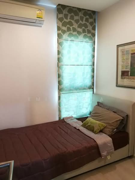 Life Ratchadapisek, Bangkok, 279 Ratchadapisaek Road, Huai Khwang, Bangkok, 2 Bedrooms, 56 sqm, Condo For Rent, by Emily Bada, 500484188 - DDproperty.com