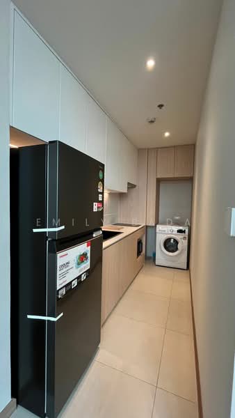 Le Luk Condominium, Bangkok, 1599 291 Sukhumvit Rd, Phra Kanong Nua, Watthana, Bangkok, 1 Bedroom, 53 sqm, Condo For Sale, by Emily Bada, 500484190 - DDproperty.com