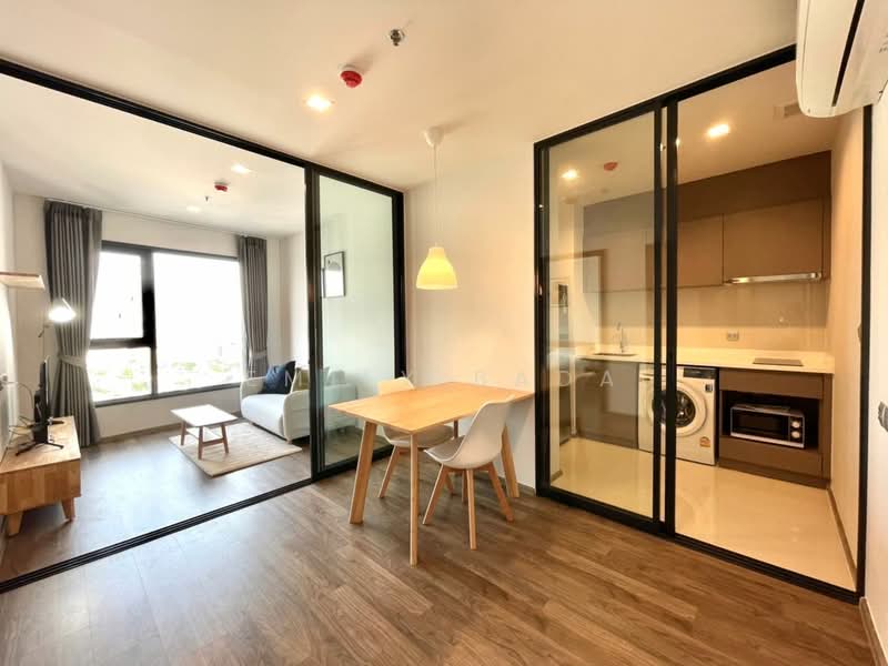 Life Ladprao Valley, Bangkok, Phaholyothin Road, Jom Phon, Chatuchak, Bangkok, 1 Bedroom, 35 sqm, Condo For Rent, by Emily Bada, 500484194 - DDproperty.com