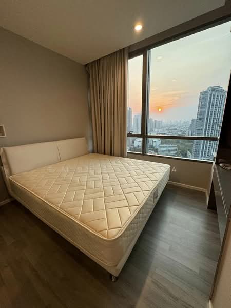 The Room Sukhumvit 69, Bangkok, 1539 Sukhumvit Road, Phra Kanong Nua, Watthana, Bangkok, 1 Bedroom, 35 sqm, Condo For Rent, by Emily Bada, 500484196 - DDproperty.com