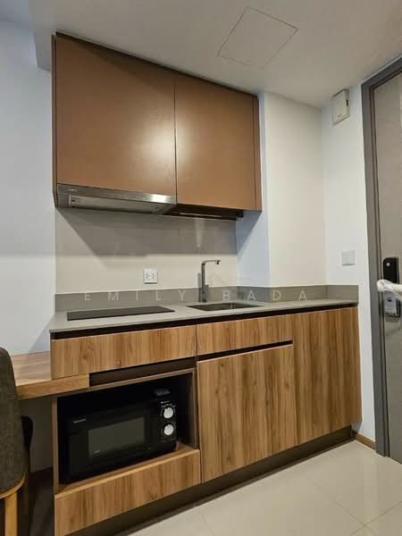 Taka Haus, Bangkok, 99 Soi Ekamai 10, Khlong Tan Nua, Watthana, Bangkok, 1 Bedroom, 31 sqm, Condo For Sale, by Emily Bada, 500484206 - DDproperty.com