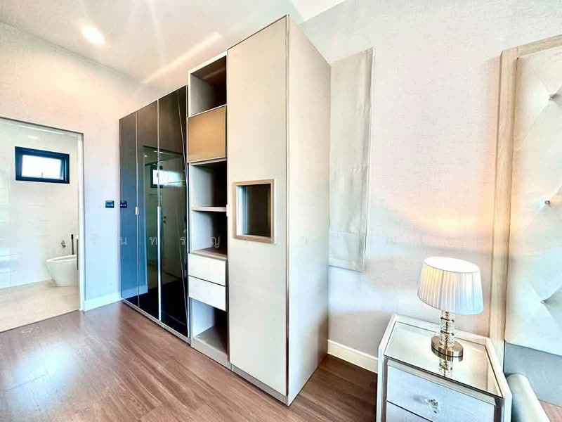 Setthasiri Krungthep Kreetha, Bangkok, Krungthep Kreetha Road, Hua Mak, Bang Kapi, Bangkok, 4 Bedrooms, 185 sqm, Single Detached House For Rent, by ปรินทร์ญาดา ชิณโชติ, 500484250 - DDproperty.com