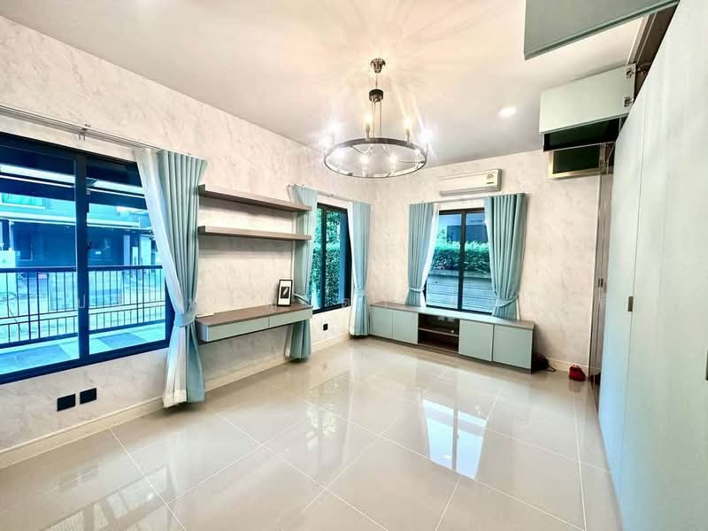 Setthasiri Krungthep Kreetha, Bangkok, Krungthep Kreetha Road, Hua Mak, Bang Kapi, Bangkok, 4 Bedrooms, 185 sqm, Single Detached House For Rent, by ปรินทร์ญาดา ชิณโชติ, 500484250 - DDproperty.com