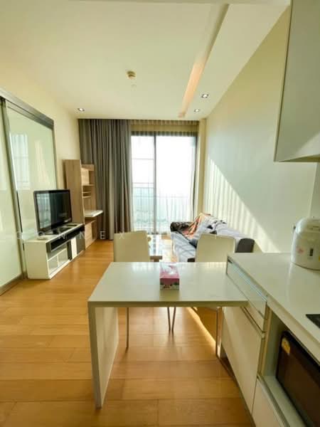 Equinox Phahol Vibha, Bangkok, 345 Paholyothin Road, Jom Phon, Chatuchak, Bangkok, 1 Bedroom, 40 sqm, Condo For Rent, by Connex Property, 500484251 - DDproperty.com