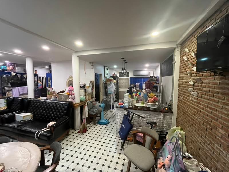 undefined, Bangkok, Chan Kasem, Chatuchak, Bangkok, 4 Bedrooms, 200 sqm, Single Detached House For Rent, by Chanon Ekongkarn, 500484286 - DDproperty.com