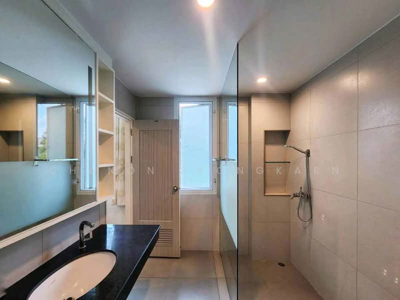 undefined, Bangkok, Khlong Chan, Bang Kapi, Bangkok, 3 Bedrooms, 380 sqm, Single Detached House For Rent, by Chanon Ekongkarn, 500484294 - DDproperty.com