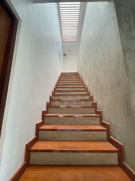 4-BR House, Bangkok, Lat Phrao, Bangkok, 4 Bedrooms, 462 sqm, Single Detached House For Sale, by Chanon Ekongkarn, 500484310 - DDproperty.com