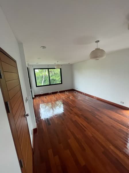 4-BR House, Bangkok, Lat Phrao, Bangkok, 4 Bedrooms, 462 sqm, Single Detached House For Sale, by Chanon Ekongkarn, 500484310 - DDproperty.com