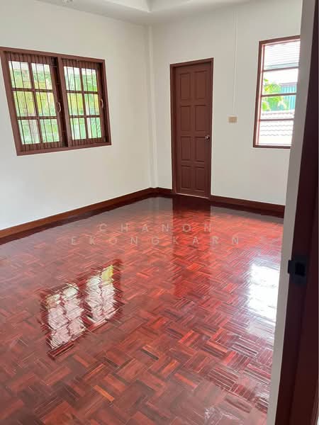 3-BR House, Bangkok, Saphan Sung, Bangkok, 3 Bedrooms, 208 sqm, Single Detached House For Sale, by Chanon Ekongkarn, 500484313 - DDproperty.com