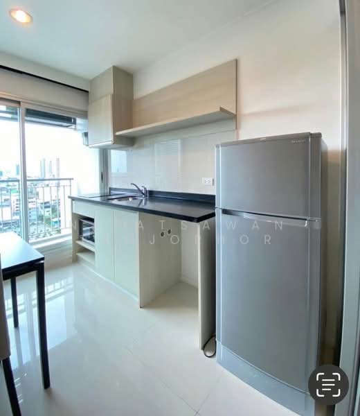 Rhythm Sathorn-Narathiwas, Bangkok, 651 Naradhiwas Rajanagarindra Road, Thung Maha Mek, Sathon, Bangkok, 1 Bedroom, 36 sqm, Condo For Rent, by Napatsawan Tamjorhor, 500484318 - DDproperty.com