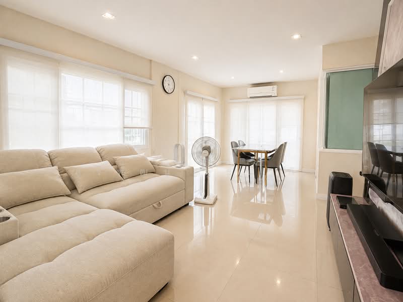Golden Neo Bangna-Kingkaew, Samut Prakan, Soi Kingkaew 31, Rachathewa, Bang Plee, Samut Prakan, 4 Bedrooms, 140 sqm, Semi-Detached House (Twin House) For Sale, by สุรพัฒน์ ภูธนากิจ, 500484320 - DDproperty.com
