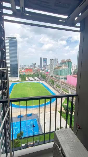Life Asoke, Bangkok, Asoke-Dindang Road, Bang Kapi, Huai Khwang, Bangkok, 1 Bedroom, 30 sqm, Condo For Rent, by Napatsawan Tamjorhor, 500484335 - DDproperty.com