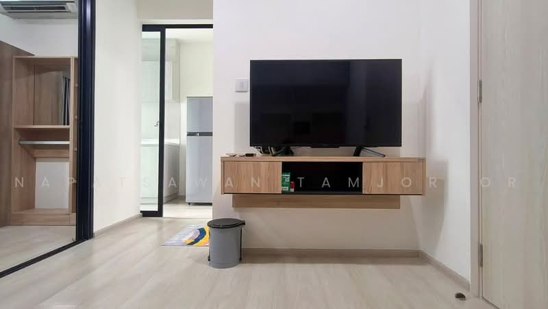 Life Asoke, Bangkok, Asoke-Dindang Road, Bang Kapi, Huai Khwang, Bangkok, 1 Bedroom, 30 sqm, Condo For Rent, by Napatsawan Tamjorhor, 500484335 - DDproperty.com