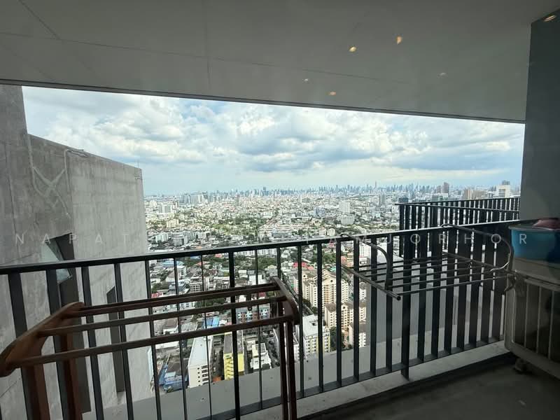 The Issara Ladprao, Bangkok, 296 Ladpao Road, Jom Phon, Chatuchak, Bangkok, 2 Bedrooms, 86 sqm, Condo For Rent, by Napatsawan Tamjorhor, 500484337 - DDproperty.com