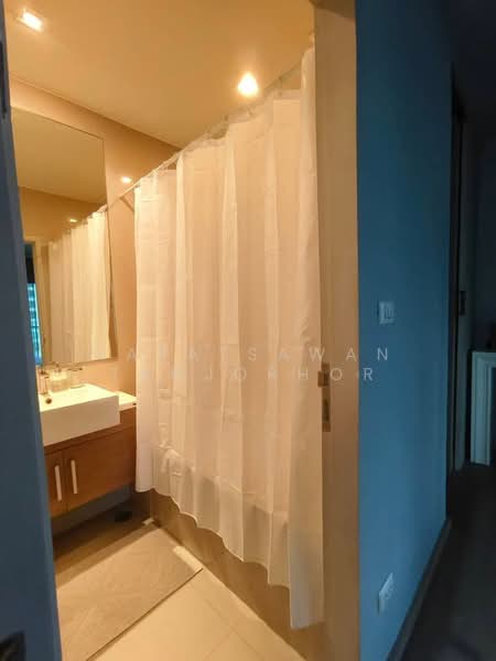Noble Refine, Bangkok, Soi Sukhumvit 26, Sukhumvit Road, Khong Tan, Khlong Toei, Bangkok, 1 Bedroom, 55 sqm, Condo For Rent, by Napatsawan Tamjorhor, 500484358 - DDproperty.com