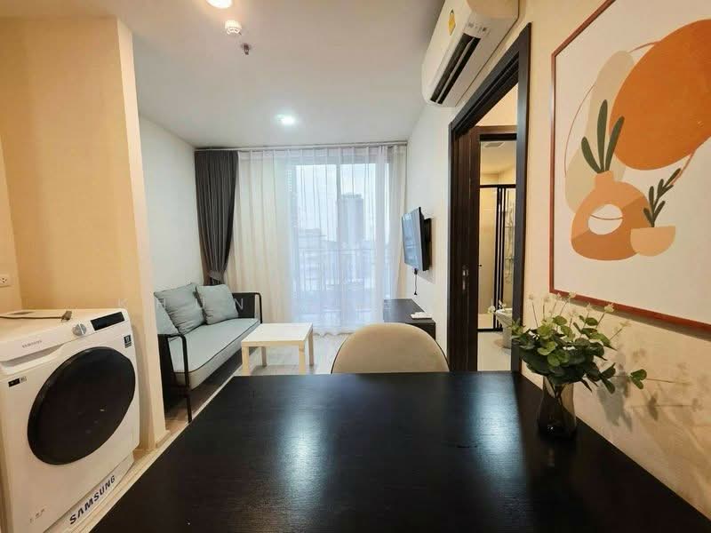 XT Huaikhwang, Bangkok, 244 Ratchadaphisek Road, Huai Khwang, Bangkok, 2 Bedrooms, 55 sqm, Condo For Rent, by Khun Toey เตย, 500484365 - DDproperty.com