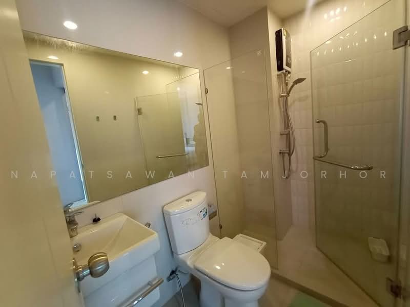 Life Asoke, Bangkok, Asoke-Dindang Road, Bang Kapi, Huai Khwang, Bangkok, 1 Bedroom, 30 sqm, Condo For Rent, by Napatsawan Tamjorhor, 500484372 - DDproperty.com