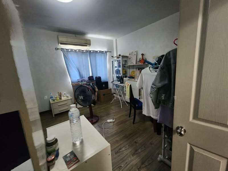 Baan Navanich : บ้านนวนิช, Nonthaburi, Bang Phut, Pak Kret, Nonthaburi, 4 Bedrooms, 170 sqm, Townhouse For Sale, by สมโพธิ เทศวิรัช, 500484373 - DDproperty.com