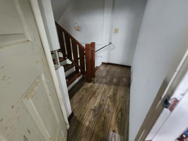 Baan Navanich : บ้านนวนิช, Nonthaburi, Bang Phut, Pak Kret, Nonthaburi, 4 Bedrooms, 170 sqm, Townhouse For Sale, by สมโพธิ เทศวิรัช, 500484373 - DDproperty.com