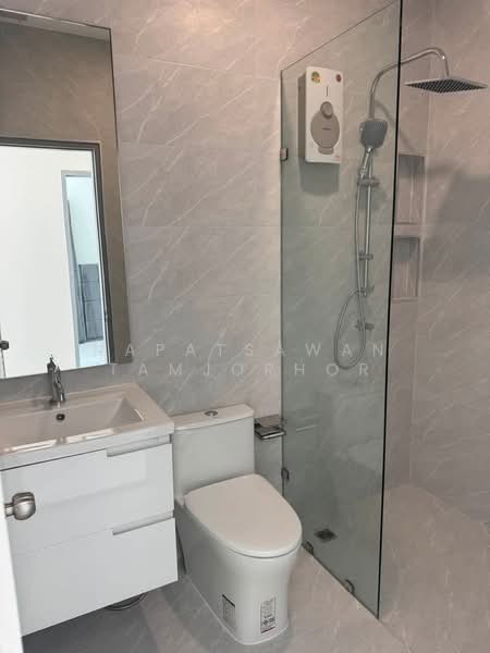 5-BR House, Bangkok, Praborommaharatchawang, Phra Nakhon, Bangkok, 5 Bedrooms, 495 sqm, Single Detached House For Rent, by Napatsawan Tamjorhor, 500484379 - DDproperty.com