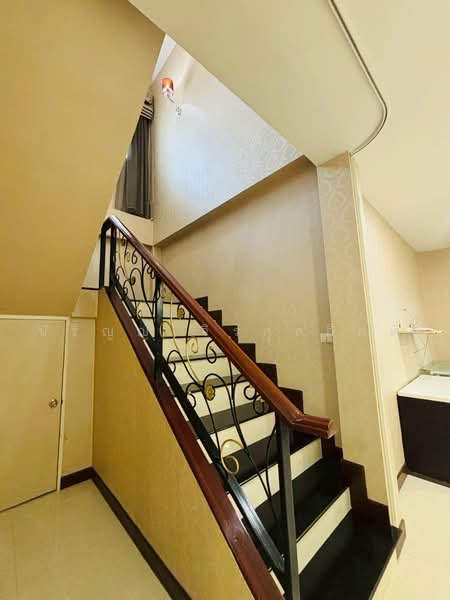 Modern Town Ekkachai 46, Bangkok, Soi Ekkachai 46, Bang Bon, Bangkok, 4 Bedrooms, 300 sqm, Single Detached House For Sale, by ปริญญ์ จิรกุลกิตติ์, 500484384 - DDproperty.com