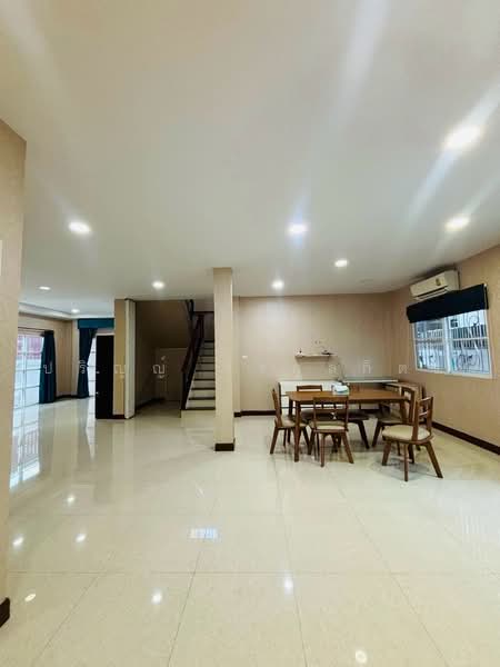 Modern Town Ekkachai 46 : โมเดิร์นทาวน์ เอกชัย 46, กรุงเทพ, ซอย เอกชัย 46, บางบอน, กรุงเทพ, 300 ตร.ม., บ้านเดี่ยว ขาย, โดย ปริญญ์ จิรกุลกิตติ์, 500484384 - DDproperty.com