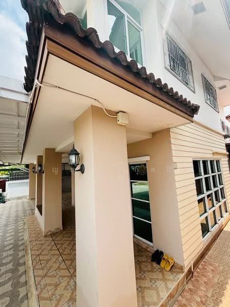 Modern Town Ekkachai 46, Bangkok, Soi Ekkachai 46, Bang Bon, Bangkok, 4 Bedrooms, 300 sqm, Single Detached House For Sale, by ปริญญ์ จิรกุลกิตติ์, 500484384 - DDproperty.com