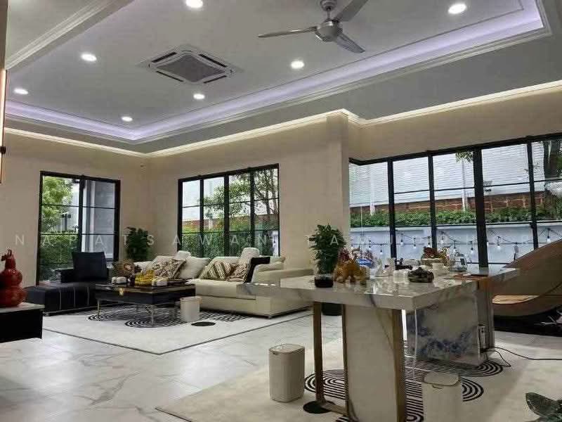 Grand Bangkok Boulevard Sukhumvit : แกรนด์ บางกอก บูเลอวาร์ด สุขุมวิท, สมุทรปราการ, ถนน แบริ่ง-ลาซาล, สำโรงเหนือ, เมืองสมุทรปราการ, สมุทรปราการ, 531 ตร.ม., บ้านเดี่ยว ขาย, โดย Napatsawan Tamjorhor, 500484386 - DDproperty.com