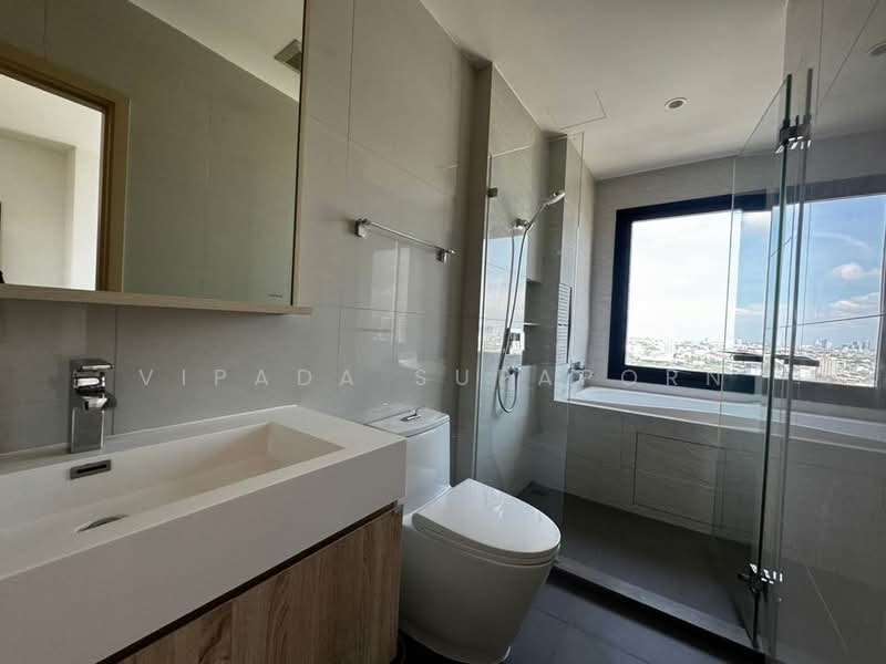 Maru Ekkamai 2, Bangkok, 70-5 Sukhumvit 63 Road, Phra Kanong Nua, Watthana, Bangkok, 2 Bedrooms, 56 sqm, Condo For Rent, by Vipada Supaporn, 500484388 - DDproperty.com