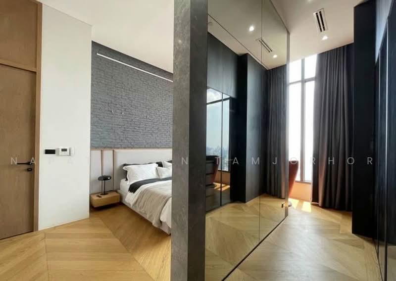 The Esse Asoke, Bangkok, 333 Soi Sukhumvit 21, Sukhumvit Road, Khlongtoei Nua, Watthana, Bangkok, 2 Bedrooms, 158 sqm, Condo For Rent, by Napatsawan Tamjorhor, 500484389 - DDproperty.com