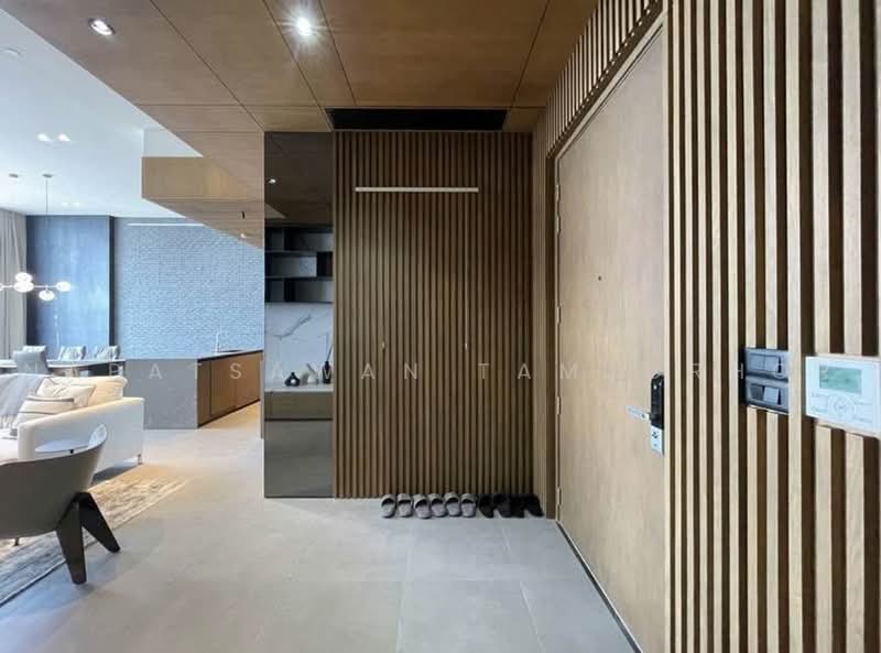 The Esse Asoke, Bangkok, 333 Soi Sukhumvit 21, Sukhumvit Road, Khlongtoei Nua, Watthana, Bangkok, 2 Bedrooms, 158 sqm, Condo For Rent, by Napatsawan Tamjorhor, 500484389 - DDproperty.com