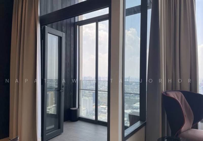 The Esse Asoke, Bangkok, 333 Soi Sukhumvit 21, Sukhumvit Road, Khlongtoei Nua, Watthana, Bangkok, 2 Bedrooms, 158 sqm, Condo For Rent, by Napatsawan Tamjorhor, 500484389 - DDproperty.com