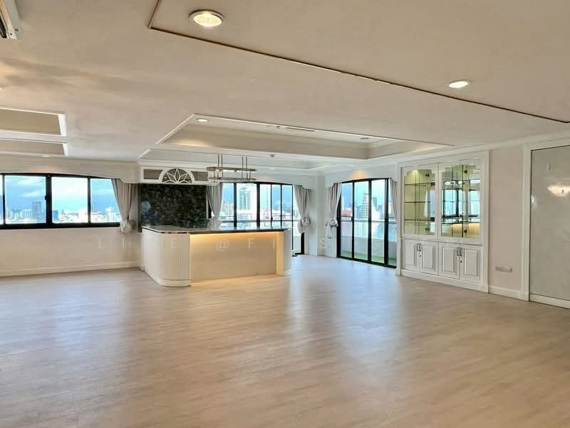 G.P. Grande Tower, Bangkok, 55 Sukhumvit 23, Khlongtoei Nua, Watthana, Bangkok, 4 Bedrooms, 600 sqm, Condo For Rent, by LINE @firststep, 500484393 - DDproperty.com
