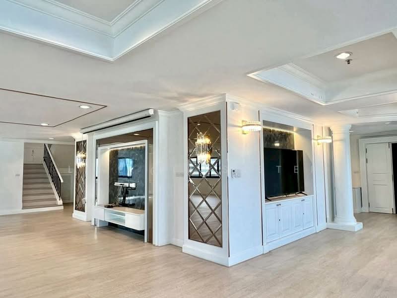 G.P. Grande Tower, Bangkok, 55 Sukhumvit 23, Khlongtoei Nua, Watthana, Bangkok, 4 Bedrooms, 600 sqm, Condo For Rent, by LINE @firststep, 500484393 - DDproperty.com