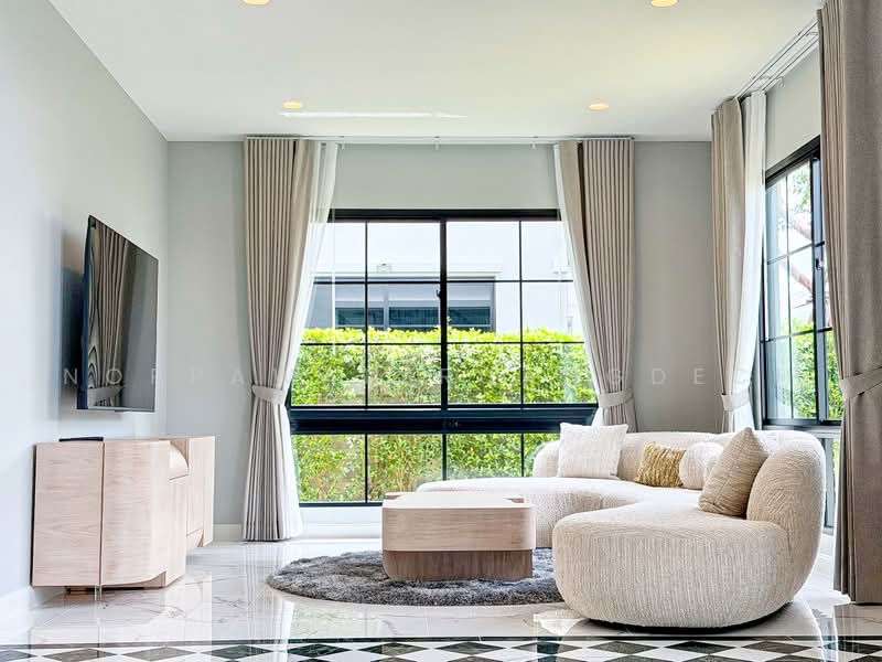 Setthasiri Don Mueang, Bangkok, 289 Soi Choet Wutthakat 9/1, Si Khan, Don Mueang, Bangkok, 5 Bedrooms, 383 sqm, Single Detached House For Rent, by Noppawan Ruangdech, 500484394 - DDproperty.com