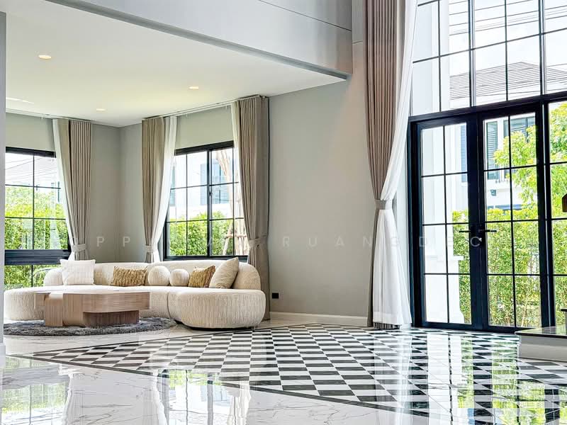 Setthasiri Don Mueang, Bangkok, 289 Soi Choet Wutthakat 9/1, Si Khan, Don Mueang, Bangkok, 5 Bedrooms, 383 sqm, Single Detached House For Rent, by Noppawan Ruangdech, 500484394 - DDproperty.com