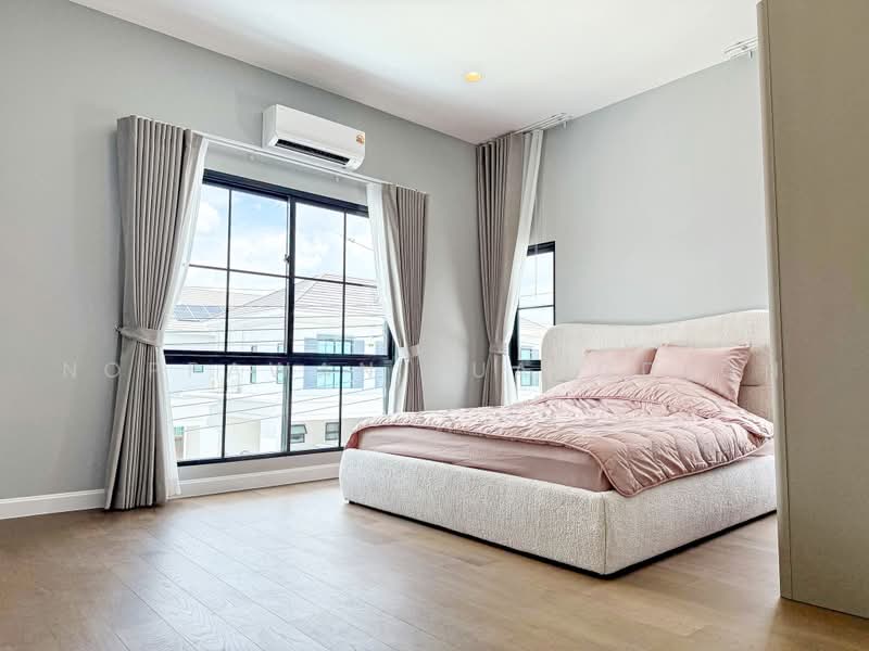 Setthasiri Don Mueang, Bangkok, 289 Soi Choet Wutthakat 9/1, Si Khan, Don Mueang, Bangkok, 5 Bedrooms, 383 sqm, Single Detached House For Rent, by Noppawan Ruangdech, 500484394 - DDproperty.com