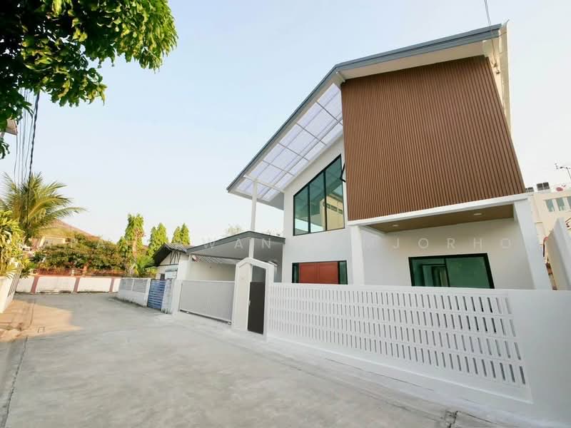 บ้าน 3-ห้องนอน, กรุงเทพ, นวลจันทร์, บึงกุ่ม, กรุงเทพ, 204 ตร.ม., บ้านเดี่ยว ขาย, โดย Napatsawan Tamjorhor, 500484400 - DDproperty.com
