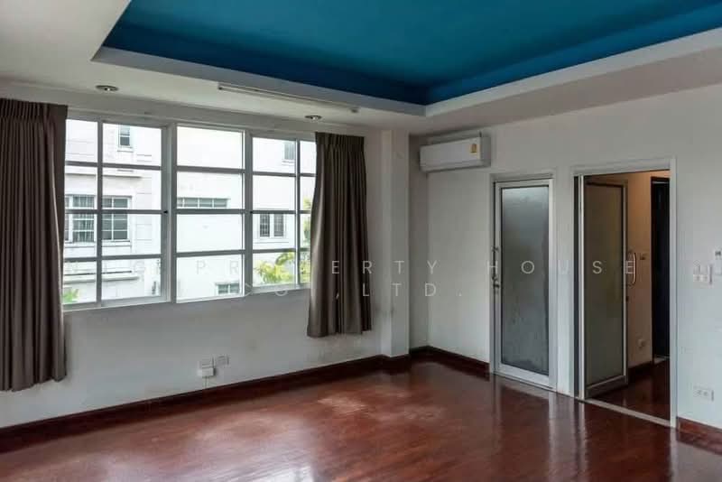หมู่บ้าน ชลิสา ลาดพร้าว วังหิน32, Bangkok, Lat Phrao, Bangkok, 6 Bedrooms, 200 sqm, Townhouse For Rent, by NTG Property House Co.,Ltd., 500484403 - DDproperty.com
