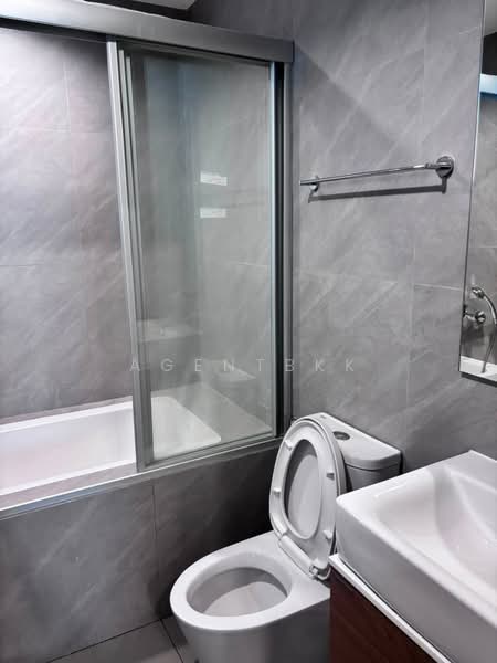 IDEO Sukhumvit Rama 4, Bangkok, Soi Sukhumvit 44, Sukhumvit Road, Phra Kanong, Khlong Toei, Bangkok, 2 Bedrooms, 65 sqm, Condo For Rent, by Agentbkk, 500484407 - DDproperty.com