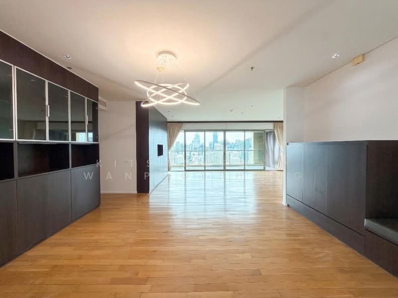 The Lakes, Bangkok, 123 Ratchadaphisek Road, Khlong Toei, Bangkok, 3 Bedrooms, 210 sqm, Condo For Rent, by Kitsadapoom Wanpholthong, 500484428 - DDproperty.com