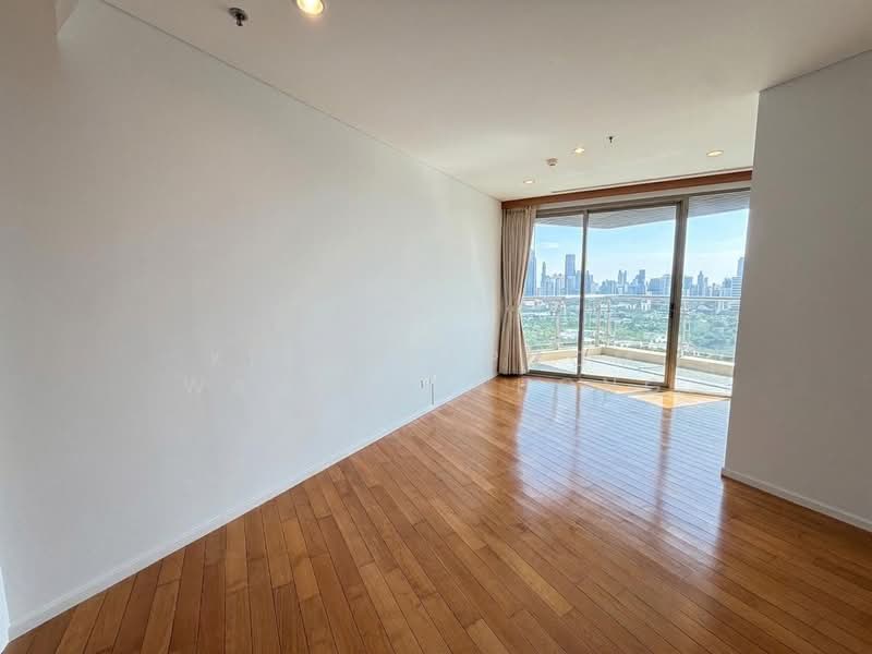 The Lakes, Bangkok, 123 Ratchadaphisek Road, Khlong Toei, Bangkok, 3 Bedrooms, 210 sqm, Condo For Rent, by Kitsadapoom Wanpholthong, 500484428 - DDproperty.com