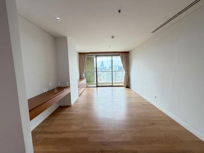 The Lakes, Bangkok, 123 Ratchadaphisek Road, Khlong Toei, Bangkok, 3 Bedrooms, 210 sqm, Condo For Rent, by Kitsadapoom Wanpholthong, 500484428 - DDproperty.com