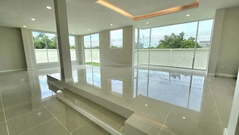 Homeplace Wongwaen Rattanathibet, Nonthaburi, Rural Road, Nonthaburi 1009, Bang Mae Nang, Bang Yai, Nonthaburi, 4 Bedrooms, 308 sqm, Single Detached House For Sale, by พเนตร มหามิตรานนท์, 500484475 - DDproperty.com