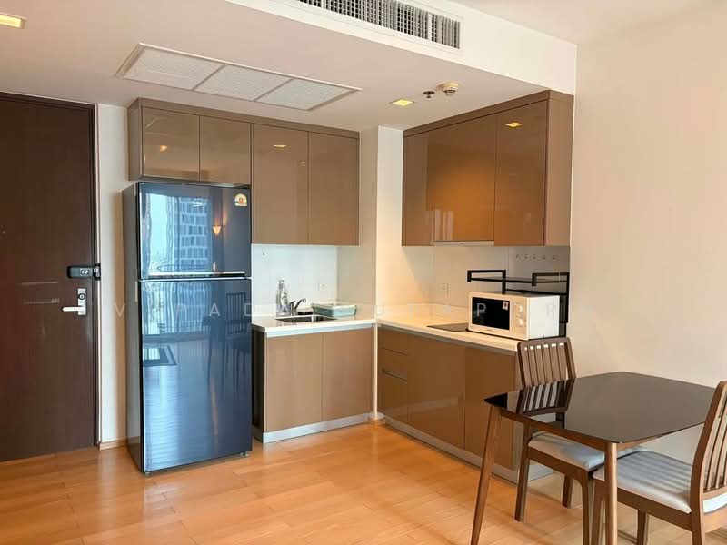 Siri At Sukhumvit, Bangkok, 902 Sukhumvit Road, Phra Kanong, Khlong Toei, Bangkok, 1 Bedroom, 50 sqm, Condo For Rent, by Vipada Supaporn, 500484476 - DDproperty.com