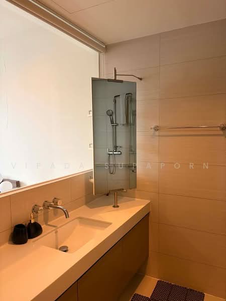 Siri At Sukhumvit, Bangkok, 902 Sukhumvit Road, Phra Kanong, Khlong Toei, Bangkok, 1 Bedroom, 50 sqm, Condo For Rent, by Vipada Supaporn, 500484476 - DDproperty.com